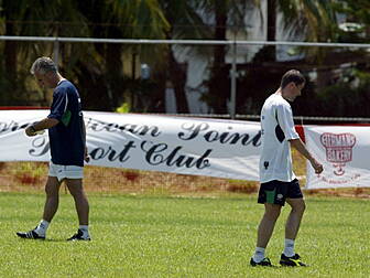 Kevin Kilbane and Kenny Cunnin...